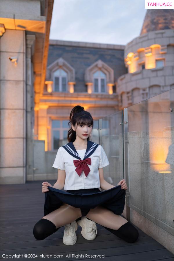 陆萱萱  [XiuRen]高清写真图 2024.10.17 No.9305 陆萱萱 丝袜美腿第13张图片